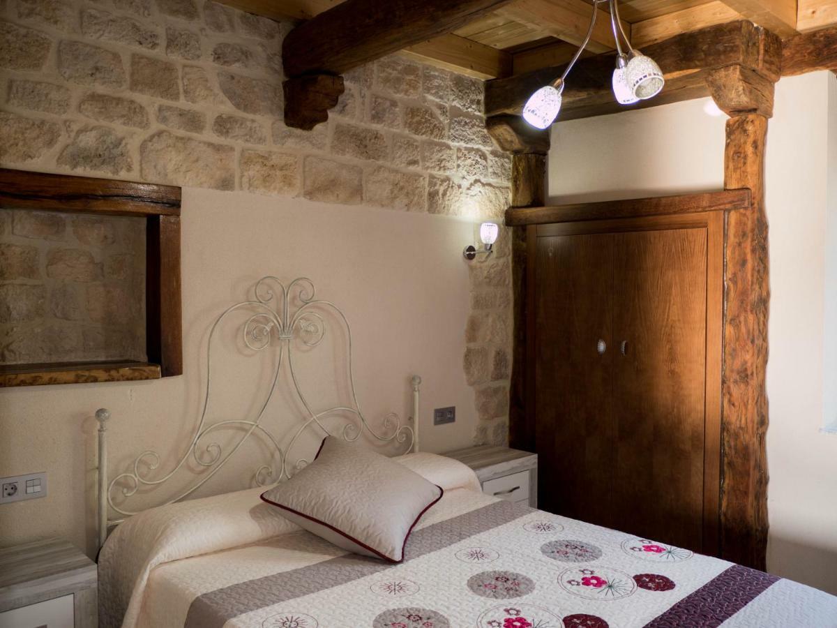 Apartamentos La Fabrica Villaluenga de la Vega 外观 照片