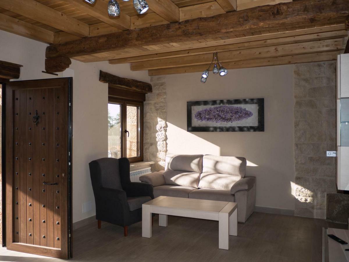 Apartamentos La Fabrica Villaluenga de la Vega 外观 照片